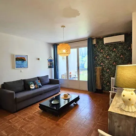 Bleu 10 Min De La Gare !