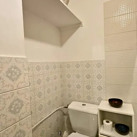 Bleu 10 Min De La Gare ! *